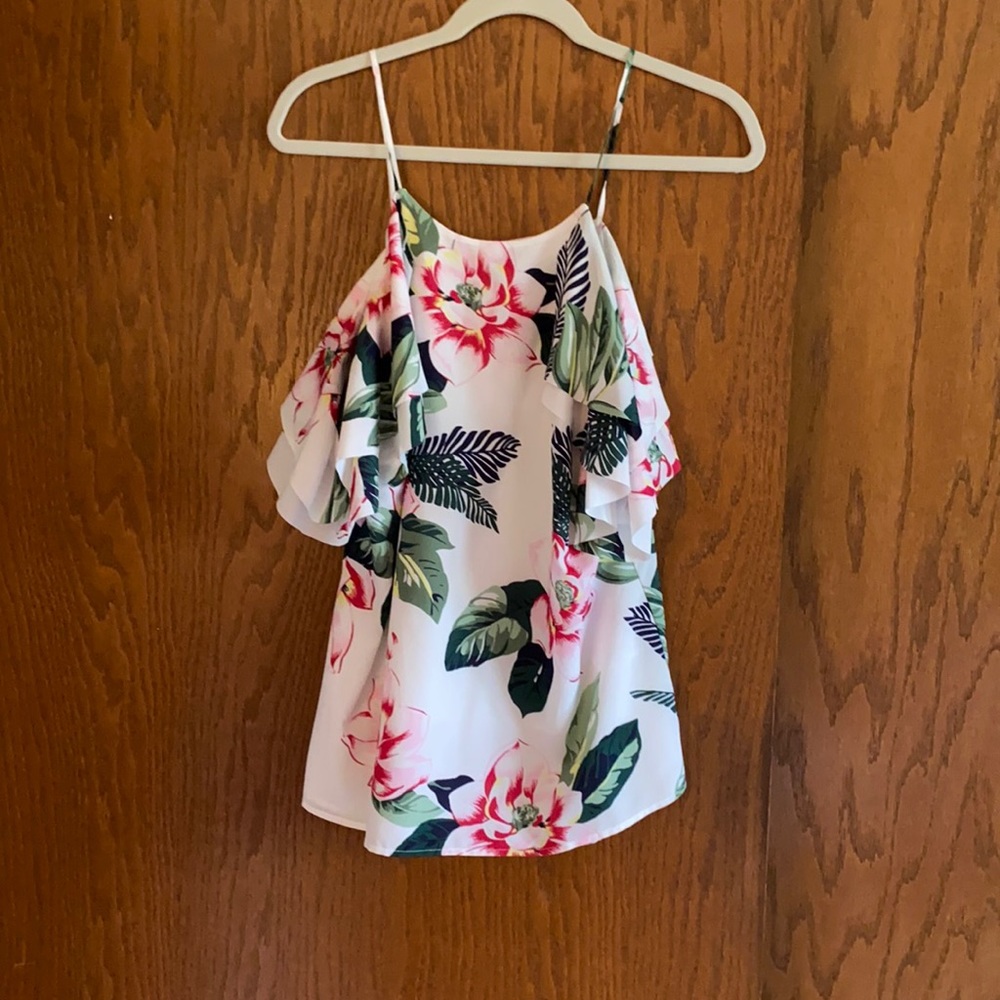 Banana republic cold shoulder top
